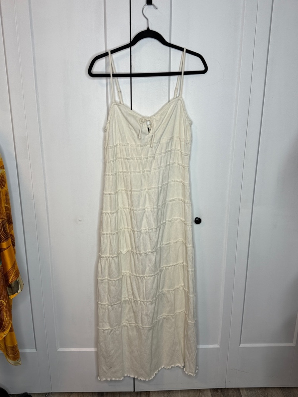 H&M Medium Cream Tiered Maxi Dress with Tie Front adjustable straps